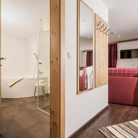 Kirchlerhof 3*