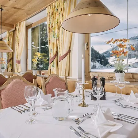 Kirchlerhof 3*