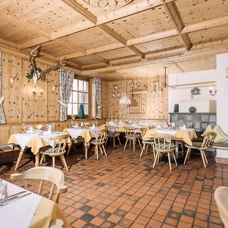 Kirchlerhof Hotel